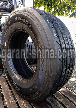 Bontyre R-230 (рулевая) 385/65 R22.5 162K 22PR - Фото шины на улице детально